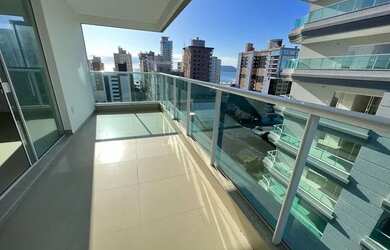 Imagem 2: Apartamento para venda possui 145 metros quadrados com 4 quartos em Meia Praia - Itapema