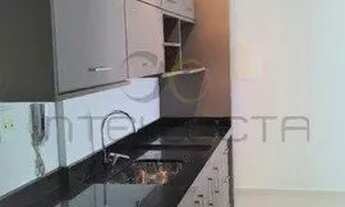 Imagem 3: Apartamento para aluguel e venda tem 52 metros quadrados com 2 quartos