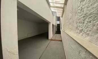 Imagem 4: Prédio para alugar tem 260 metros quadrados