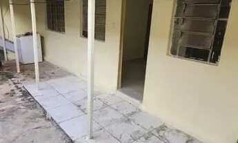 Imagem 1: Aluguel Quarto Quarto com aluguel por R$650 /mês