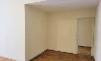 Imagem 5: CRECI J2643 - Aconchegante e bem localizado 3 qtos, com 110m2, silencioso, de fundos, clar