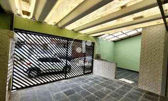 Imagem 2: Casa térrea 168m² com 2 quartos, 4 vagas e uma edicula com 3 comodos, no Jardim Stella em