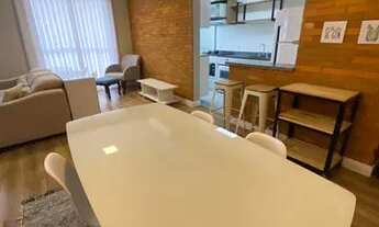 Imagem 2: MOBILIADO - Apartamento 2 quartos (1 suíte), churrasqueira, sacada e vaga. Infra completa