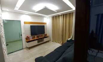 Imagem 4: Vendo Excelente sobrado na QNP 20 Com 4 Quartos..