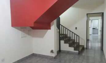 Imagem 4: Sobrado para venda possui 240 m² com 4 dormitórios Vila Amélia - Ribeirão Preto - SP