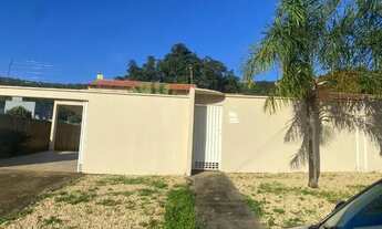 Imagem: Casa de 02 quartos ( um suíte), perto da