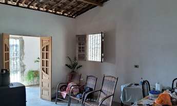 Imagem 4: Duas casas num terreno de 25 de comprimento mais 10 de larguras