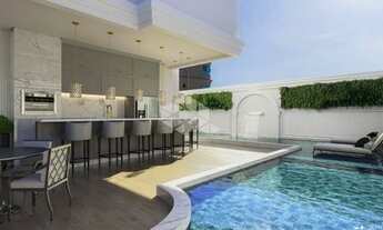 Imagem 4: Apartamento quadra mar com 3 suítes e 2 vagas de garagem em Itapema