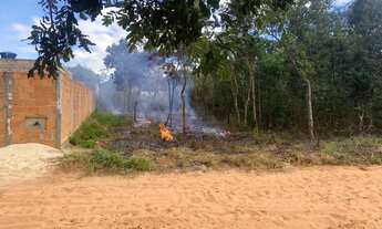 Imagem: Vendo meio lote em Brasília de minas ou