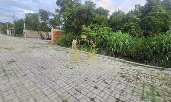 Imagem: Lote com 450 m² em condominio fechado à