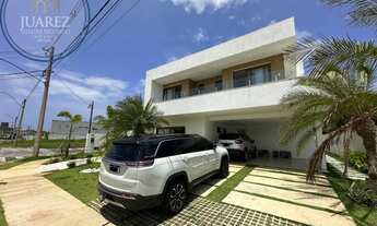 Imagem 2: CASA DUPLEX FINAMENTE DECORADA 4 SUÍTES NO ALPHAVILLE LITORAL NORTE 3, 298M2 DE ÁREA CONST