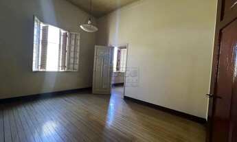 Imagem 3: Casa de 195m² com 03 quartos à venda - Centro