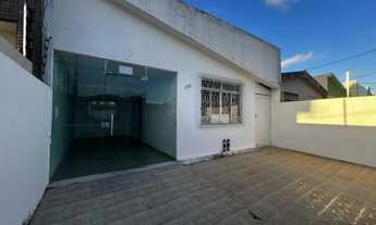 Imagem 3: Casa com piscina ótimo para comércio