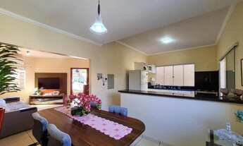 Imagem 5: Sobrado com 3 suites e piscina