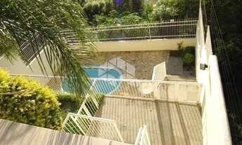 Imagem: Lindíssima residência em Teresópolis