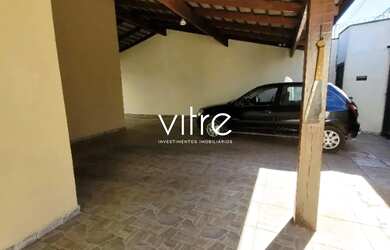 Imagem 2: Casa à venda no bairro Santa Mônica em Uberlândia