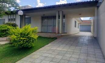 Imagem: Casa à venda por R$ 1.300.000,00 - Zona