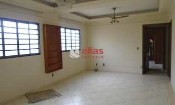 Imagem 2: Casa 3 dormitórios para alugar próx. a av. duque de caxias