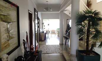 Imagem 3: Casa iluminada e arejada, com uma area gourmet muitoooo boa