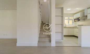 Imagem 2: Lindo sobrado em um dos bairros mais tranquilos de Curitiba