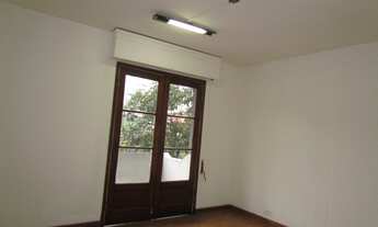 Imagem 7: Ao lado do metrô Praça da Árvore!