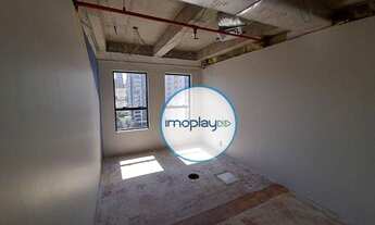 Imagem 7: Sala de 120 metros com divisórias de Drywall, teto exposto no estilo industrial, necessita