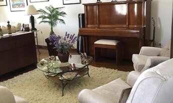 Imagem 3: Apartamento amplo de alto padrão