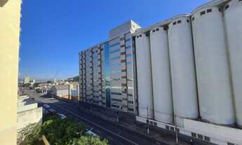 Imagem 5: Apartamento para venda possui 70 metros quadrados com 3 quartos em Centro - Niterói - RJ