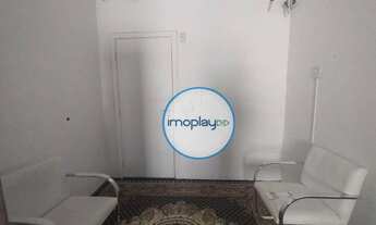 Imagem 2: Conjunto comercial com 32m² mobiliado, piso carpete, 01 banheiro, ar condicionado e 01 vag