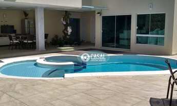 Imagem 2: Casa com 04 Quartos em Camboinhas!