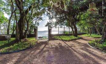 Imagem 6: Caminho Imóveis vende casa de quatro dormitórios, em condomínio, com acesso direto ao Guaí