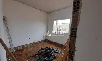 Imagem 3: Casa em fase de construção, acabamento alto padrão com 3 dormitórios à venda, 140m² por R