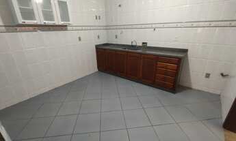 Imagem 4: Duplex Costa do Sol c/ 3qts, send 1suíte, 2brs, 1vg, varanda, amrs, cisterna, área de srvç