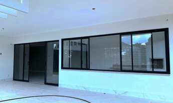 Imagem 7: Fazenda/Sítio/Chácara para venda possui 317 metros quadrados com 4 quartos