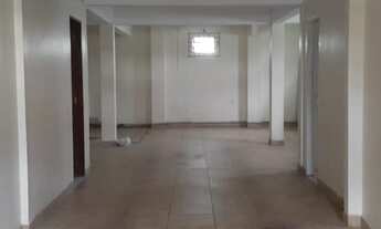 Imagem 3: Vendo Excelente Casa de Três Pavimentos. Bairro: Central