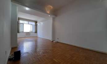 Imagem 3: Apartamento para venda tem 48 metros quadrados em Copacabana - Rio de Janeiro - RJ