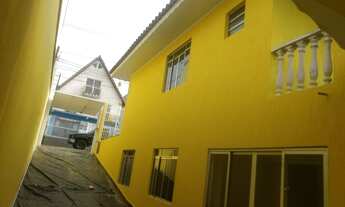 Imagem 2: Sobrado de 3 Quartos no bairro Alto Maracanã em Colombo/PR