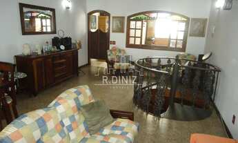 Imagem: Casa de vila. 253m2. 4 quartos (1 suite)