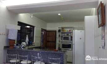 Imagem 2: Casa com 3 dormitórios à venda, 200 m² por R$ 550.000,00 - Parque Primavera - Poços de Cal