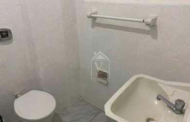 Imagem 5: Apartamento com 1 dormitório para alugar, 29 m² por R$ 650,00/mês - Centro - Porto Alegre