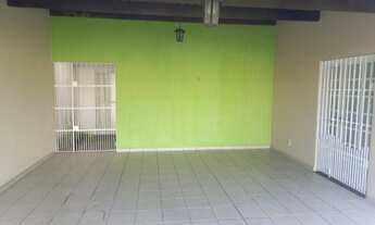 Imagem 2: Casa com 3 suítes, terreno 480m2, plano, excelente localização em Nova Parnamirim