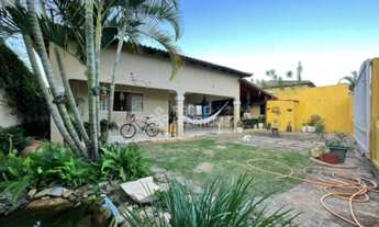 Imagem: 20-VENDO CASA D COLATINA COM 2 QUARTOS