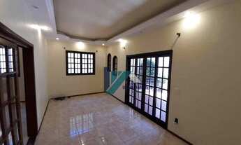 Imagem 5: Casa modernizada, com amplo quintal!