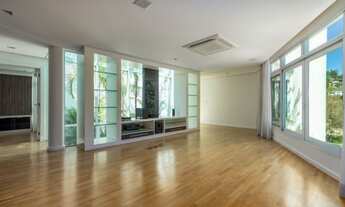 Imagem 5: Casa de condomínio para venda possui 841 metros quadrados com 4 quartos em Tamboré - Barue