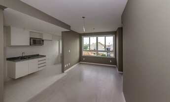 Imagem 2: Apartamento para venda tem 72 metros quadrados com 3 quartos em Passo da Areia - Porto Ale