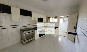 Imagem 7: Casa duplex 4 quartos com amplo quintal, Jardim Marilea/ Rio das Ostras!