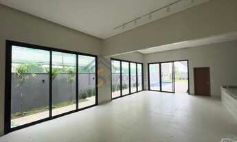 Imagem 7: Casa de condomínio para venda possui 287 metros quadrados com 4 quartos