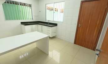 Imagem 7: Casa Geminada 3 Quartos no Bairro Xangri-la