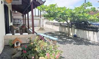 Imagem 1: CASA TÉRREA COM ÁREA DE QUINTAL AMPLA - UBATUBA