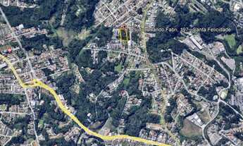 Imagem 2: Último terreno no final de rua sem saída, entre condomínios de altíssimo padrão com bosque